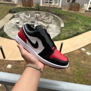 BRAND NEW Air Jordan 1 Low Bred Toe MENS 553558-612 Authentic Size 10.5